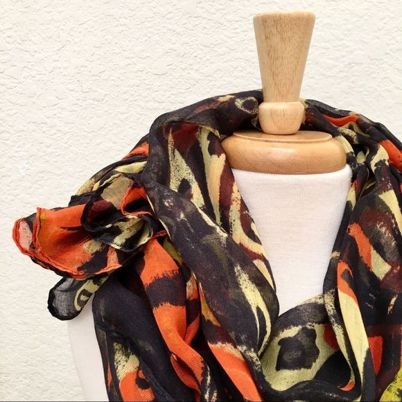 Artsy Tribal Graphic Print Versatile Wrap Scarf, NWT▪️ - Picture 3 of 5